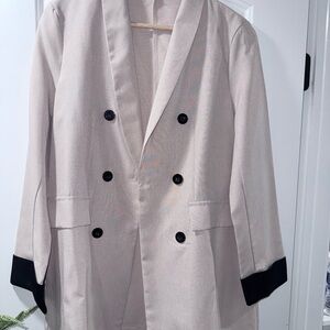 Chic Beige Double-Breasted Blazer
